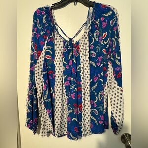 Women’s Andree By Unit Boutique Top- Long Sleeve- EUC